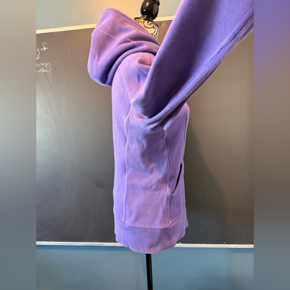 lululemon athletica Women's Purple Zip-Up Hoodie - Picture 4 of 7